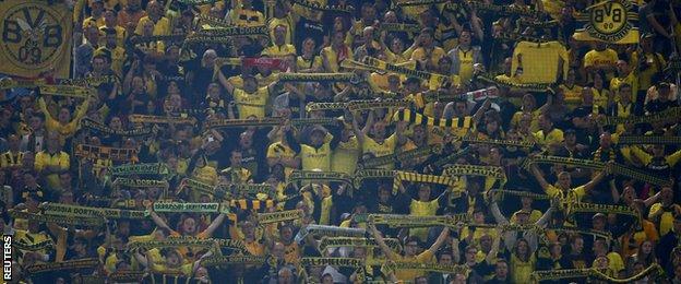 Borussia Dortmund fans during the Champions League group game with Arsenal