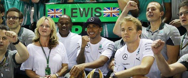Lewis Hamilton and Nico Rosberg press photograph after Singapore Grand Prix