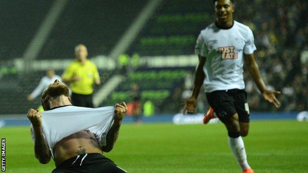 Derby beat Reading to reach the League Cup fourth round