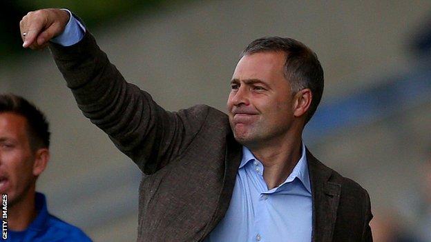 Dagenham & Redbridge manager Wayne Burnett