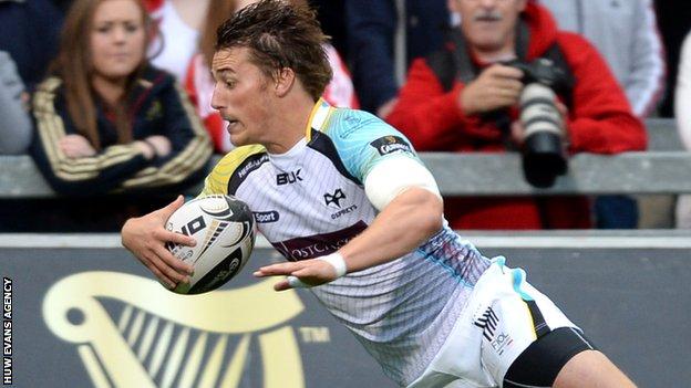 Ospreys wing Jeff Hassler
