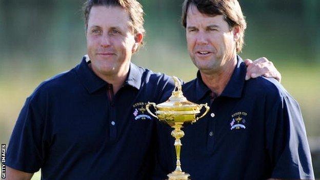 Phil Mickelson (left) with Paul Azinger