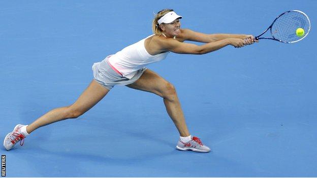 Maria Sharapova in final action against Petra Kvitova