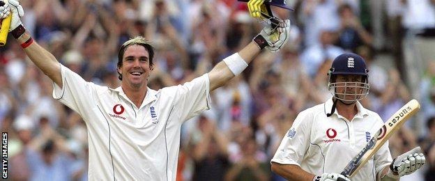 Kevin Pietersen and Ashley Giles