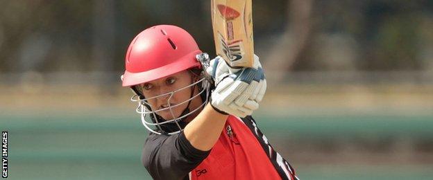 Sarah Taylor in action for South Australian Scorpions