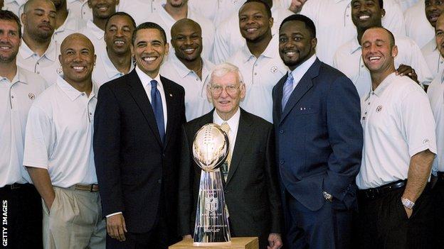 Dan Rooney, who opened doors in NFL for African-Americans in top