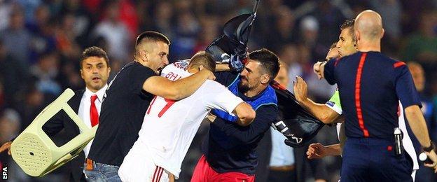 Serbia-Albania matched abandoned after disturbances on the pitch
