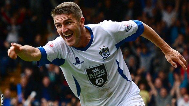 Ryan Lowe