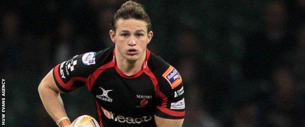 Hallam Amos