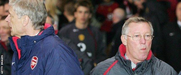 Arsene Wenger and Sir Alex Ferguson turn away from each other after a game between Arsenal and Man Utd in 2004