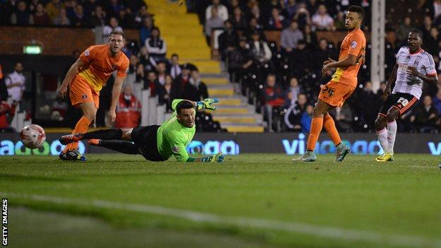 Hugo Rodallega scored twice as Fulham beat Charlton