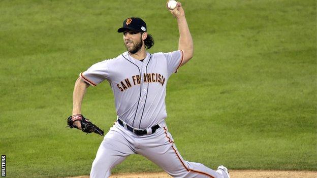 Bumgarner, Giants beat KC 3-2 to win World Series