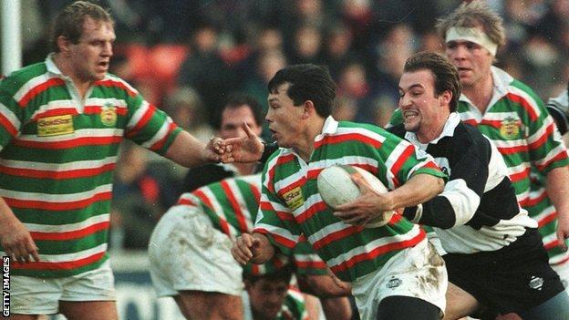 Tigers wing Rory Underwood scampers away with the ball during the 1995 game against the Baa-Baas