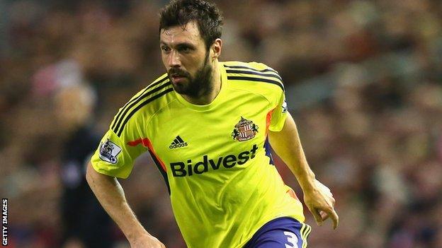 Andrea Dossena: Leyton Orient sign ex-Liverpool defender - BBC Sport