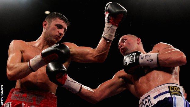 Nathan Cleverly (left) and Tony Bellew