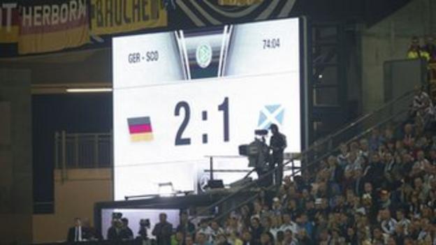 Scotland lose 2-1 in Germany