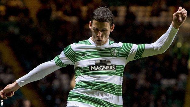 Celtic winger Aleksandar Tonev