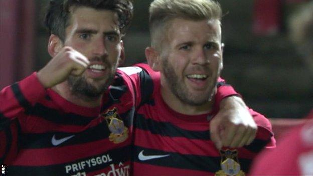 Andy Bishop (R) has scored in every round of the FA Cup so far for Wrexham and wants to draw Manchester United in round three