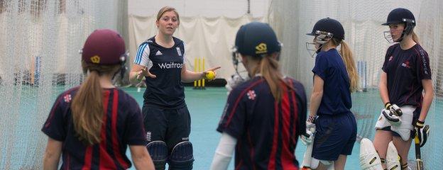 England's Heather Knight takes a batting session with Glamorgan's young female cricketers