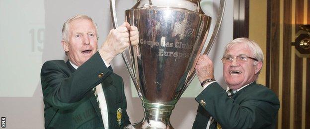 Billy McNeill and Bertie Auld hold the European Cup aloft