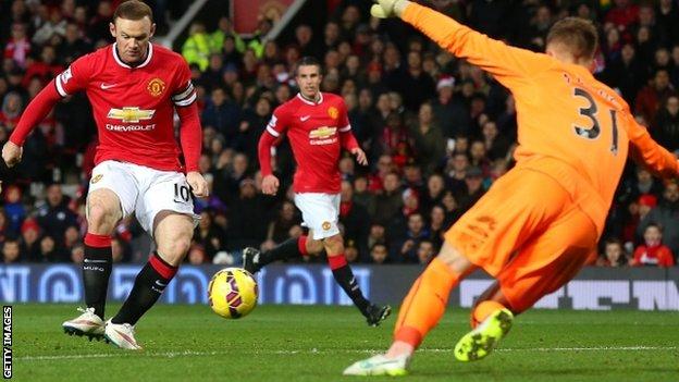 Wayne Rooney Man Utd Captain Revels In Midfield Role Bbc Sport