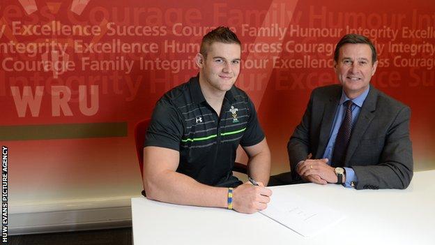 Ospreys flanker Dan Lydiate is one of six players to have signed a dual contract so far
