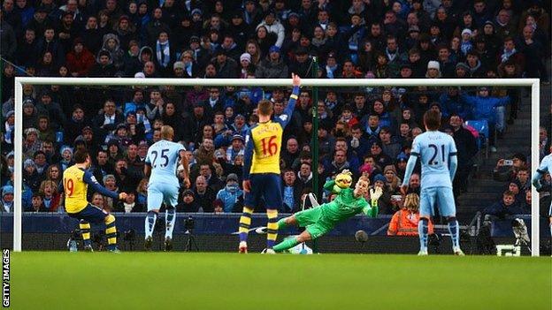 Arsenal beat Man City in Premier League for first time since 2015, Sports