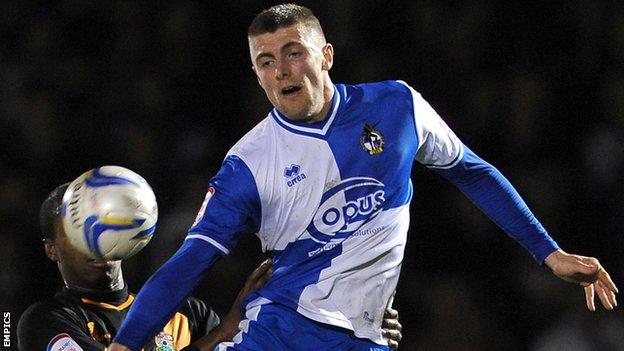 Ryan Brunt: Bristol Rovers striker joins Plymouth Argyle - BBC Sport