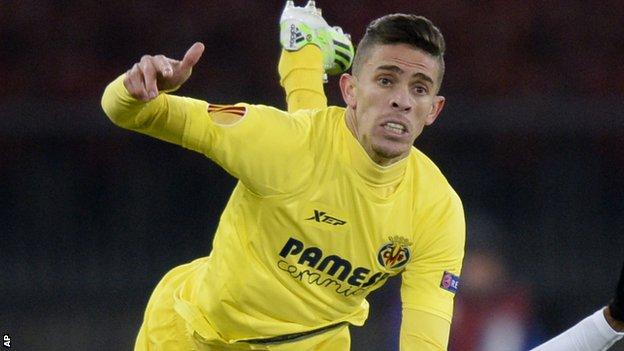 Gabriel Paulista in action for Villarreal
