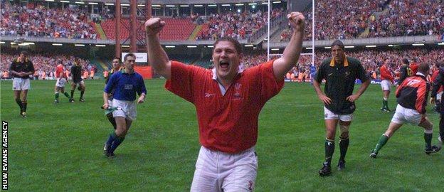 Peter Rogers celebrates as Wales beat South Africa for the first time in 1999