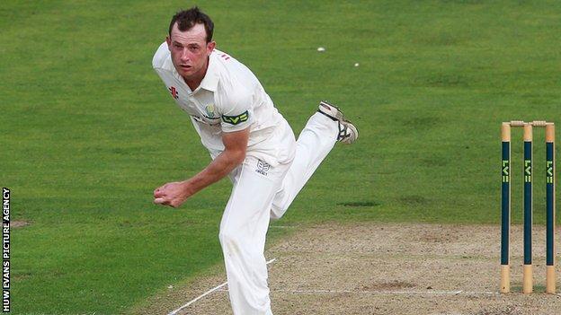 Graham Wagg in action for Glamorgan