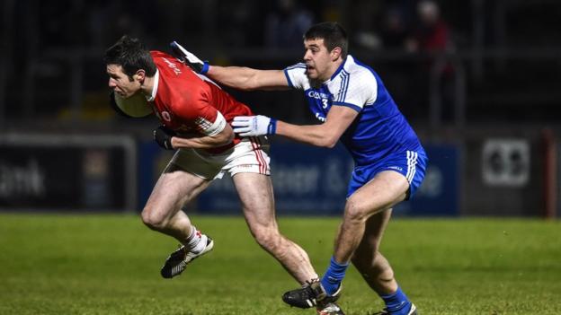 Sean Cavanagh and Drew Wylie battle for possession as Monaghan defeat Tyrone 1-13 to 0-09 in Division One