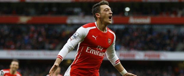 Arsenal midfielder Mesut Ozil