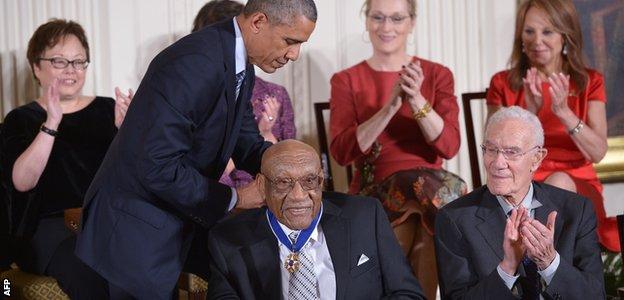 Charlie Sifford with President Obama