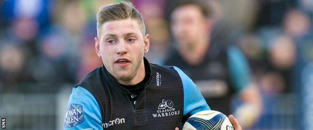 Finn Russell playing for Glasgow Warriors