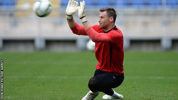 Cardiff City goalkeeper David Marshall has returned to training