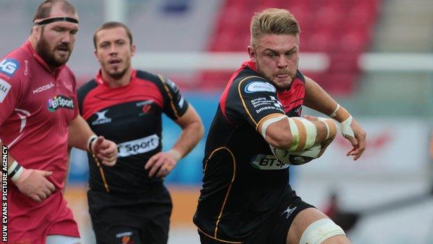 Lewis Evans, Newport Gwent Dragons