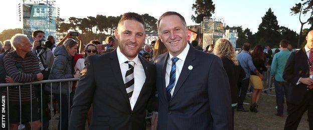 New Zealand captain Brendon McCullum with prime minster John Key