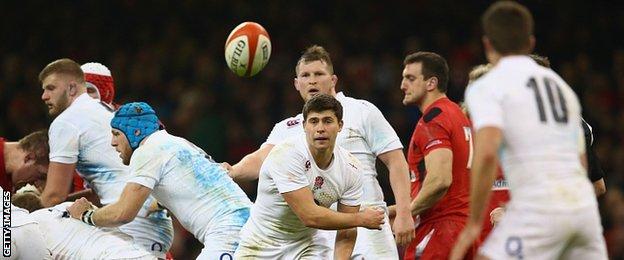 Ben Youngs passes to George Ford