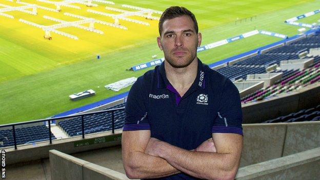 Winger Sean Lamont returns to the Scotland XV for Sunday's clash with Wales