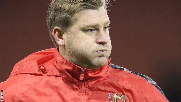 Karl Robinson