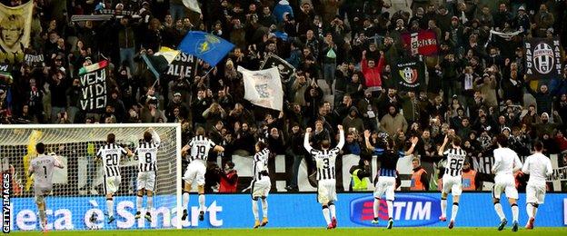 Juventus players celebrate
