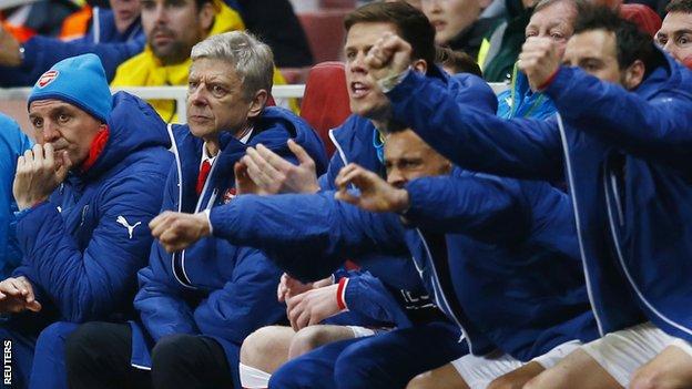 Arsene Wenger on the bench