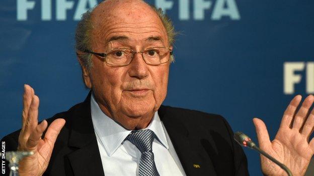 Qatar 2022: World Cup final 'no later than' 18 December - Blatter - BBC