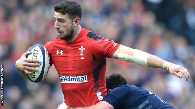 Alex Cuthbert