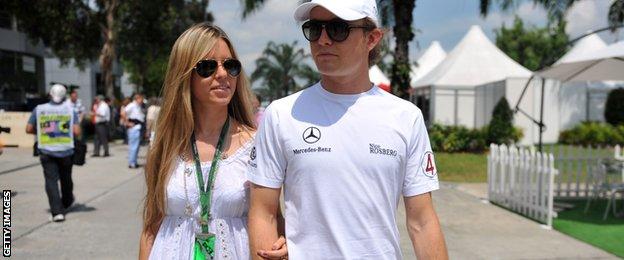 Nico Rosberg with his wife Vivian Sibold