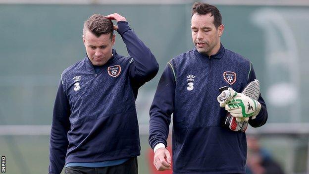 Shay Given with David Forde at Republic of Ireland training on Monday
