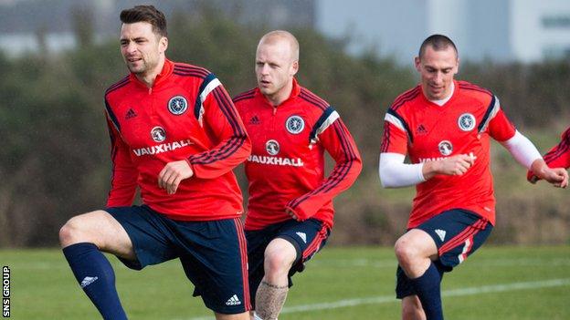 Scotland's Russell Martin (left) training with Steven Naismith and Scott Brown
