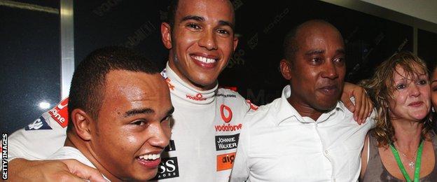 Lewis Hamilton wins F1 title, 2008