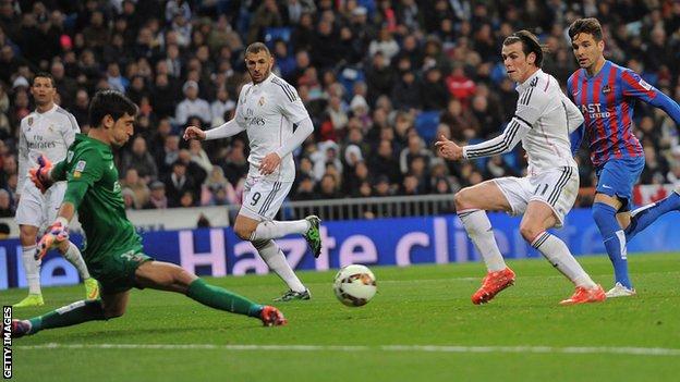 Gareth Bale returned to scoring form for Real Madrid with a brace against Levante